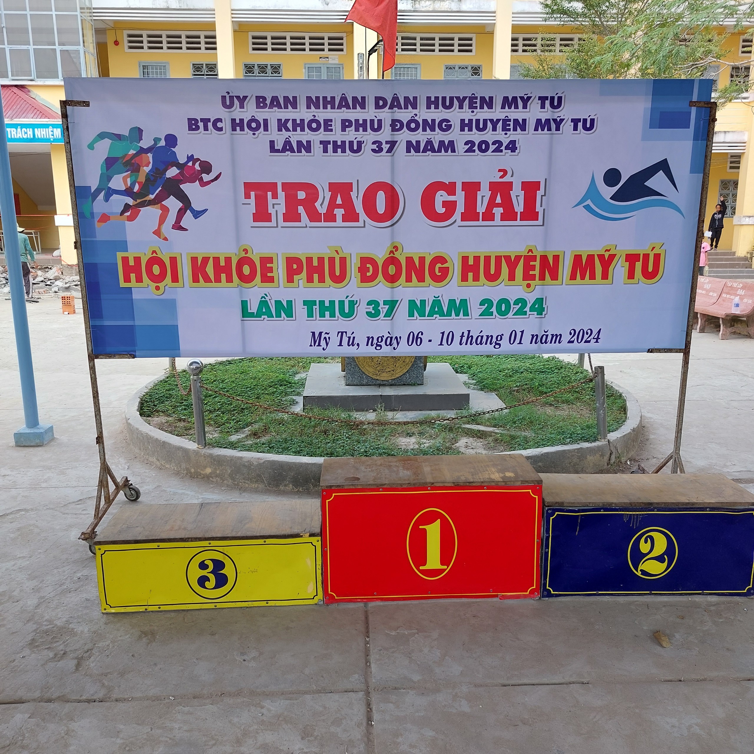 Trường Tiểu học Mỹ Hương A tham gia hội khỏe Phù Đổng huyện Mỹ Tú lần thứ 37 năm 2024.